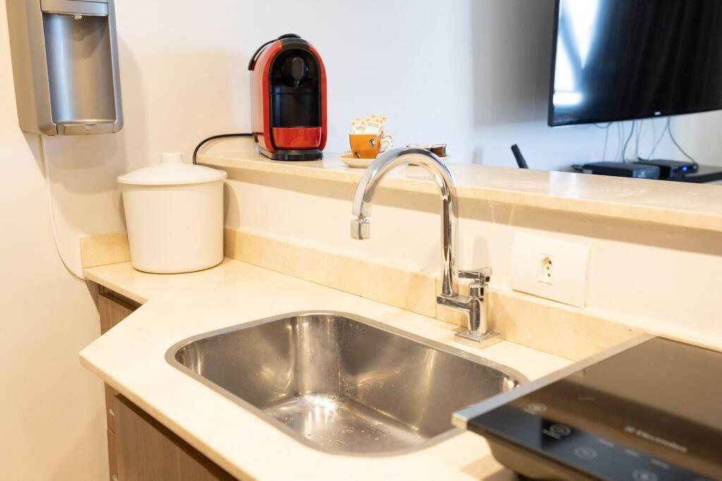 Apartamento 2705 - 2705 •le Premier Jd. Paulista *